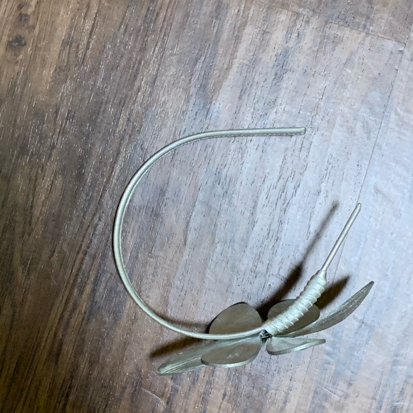 J.crew metallic flower hair holder